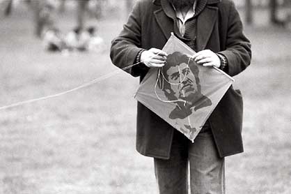 Santiago, volant&iacute;n V&iacute;ctor Jara
